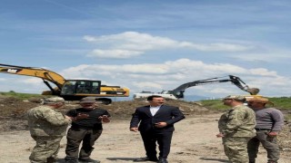 Kaymakam Demirtaş demiryolu şantiyesinde incelemelerde bulundu
