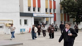 Kayseride polis geç kalan adayları sınava yetiştirmek için seferber oldu