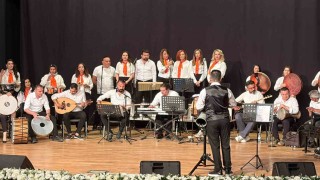 Kayseride talasemi hastaları ve aileler konserde moral buldu
