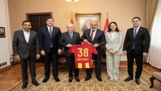 Kayserispor heyetinden MHP Genel Başkanı Bahçeliye ziyaret