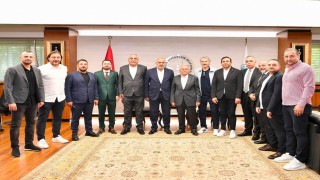 Kayserispor yönetiminden Başkan Büyükkılıça ziyaret