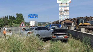 Keşandaki trafik kazasında 2 kişi yaralandı