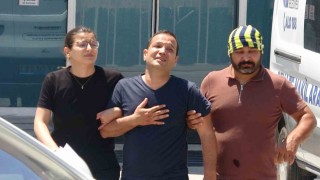 Kontrolden çıkan motosiklet bariyerlere çarptı, 20 yaşındaki sürücü hayatını kaybetti
