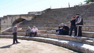 Konuralp Antik Tiyatro 14 bin ziyaretçi ağırladı