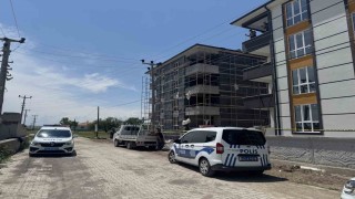 Konyada elektrik akımına kapılan işçi 4üncü kattan düştü