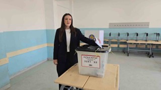 Kosovadaki genel seçimlerde Başbakan Kurtinin partisi yüzde 47,13 oyla birinci oldu