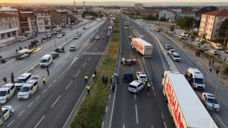 Kütahyada feci kaza: 1 ölü, 2 yaralı