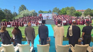 Kütahyadan sağlık ordusuna 541 yeni mezun