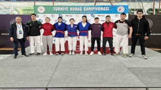 Kütahyalı sporculardan Türkiye Kuraş Şampiyonasında başarı