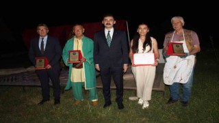 Lise öğrencilerinin düzenlediği ecdat şenliği büyük beğeni topladı
