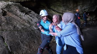 Mağarada gerçeğini aratmayan tatbikat