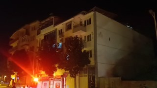 Malatyada apartman çatısında göçük