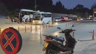 Manavgatta rafting yapmaya giden 52 yerli turist gıda zehirlenmesi şüphesiyle hastaneye başvurdu