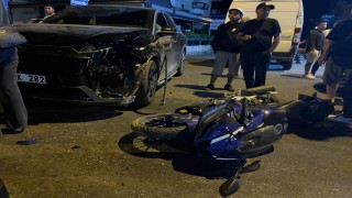 Menteşede ters yönden çıkan otomobil kazaya neden oldu