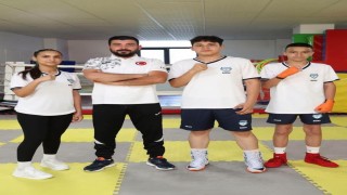 Merkezefendinin başarılı boksörleri Türkiye Şampiyonasında ringe çıkacak