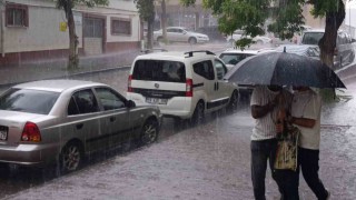Meteoroloji uyarmıştı: Karsı dolu vurdu, Sanayi Bölgesi beyaza büründü