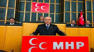 MHP lideri Bahçeliden Özele: CHP bünyesindeki çatlağı memleket sathına yaymaktan vazgeçilmelidir