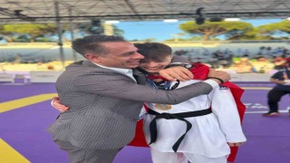 Milli taekwondocu Berkay Erer, Romada altın madalya kazandı