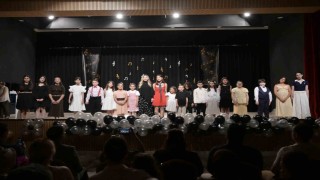 Minik piyanistler yıl sonu dinletisinde sahne aldı
