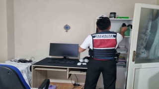 MİTten kredi kartı şebekesine operasyon: 3 gözaltı