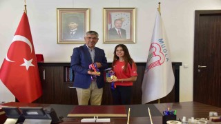 MSKÜlü milli sporcu Burundan madalya ziyareti