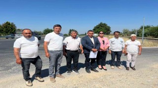 Muhtarlardan karayollarına refüj tepkisi