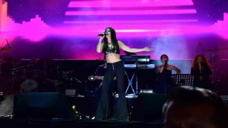 Mut Festivalinde Ceza ve Simge rüzgarı esti