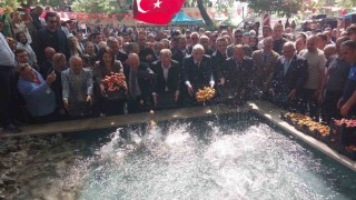 Mutta 64. Karacaoğlan ve Kayısı Festivali coşkuyla başladı