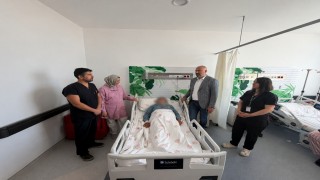 Niğdede hastanın vücudundaki 7 kiloluk dev tümör başarıyla alındı