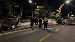 Niğdede kontrolden çıkan araç devrildi: 2 yaralı