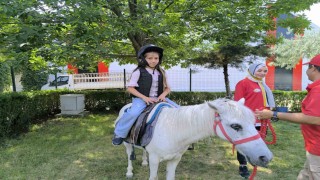 Öğrenciler aileleriyle birlikte piknik yaptı