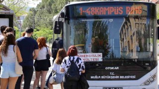 Öğrenciler ve sınav görevlilerine ücretsiz ulaşım desteği