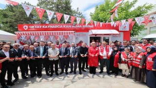 Oktay Kaynarcanın adı Malatya Kan Alma Birimine verildi