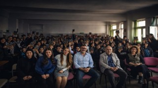 Okulumun Kalbi Kütüphanem Projesi tamamlandı