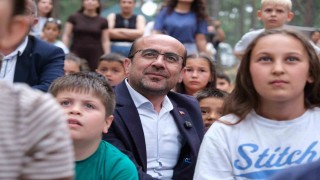 Orhanelide yıl sonu sergisi ve çocuk şenliği renkli görüntülere sahne oldu