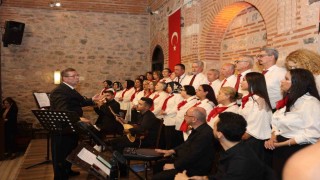 Osmangazide türküler gönüllere işlendi