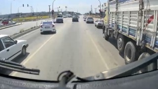 Osmaniyede itfaiye aracına fermuar sistemiyle geçiş koridoru oluşturdular