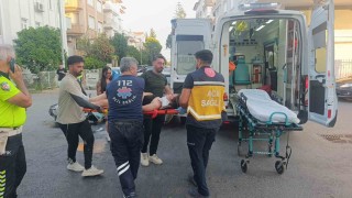 Otomobil ile çarpışan motosikletin sürücüsü yaralandı