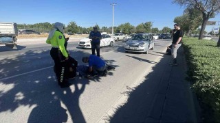 Otomobilin çarptığı bisikletli ağır yaralandı