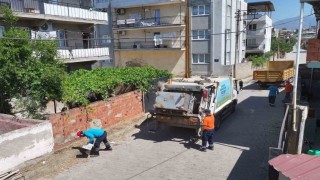 Ovaeymir Mahallesinde temizlik çalışması yapıldı