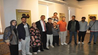 Özel bireylerden Muş Müzesine ziyaret