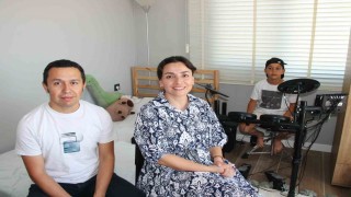 Pazardaki oyuncak davulla başladı, daha 9 yaşında okul orkestrasının ritmi oldu