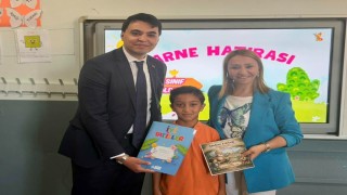 Pazaryerinde 1048 öğrenci yaz tatiline, 49 genç üniversite yolculuğuna uğurlandı