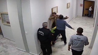 Personeli darbeden hastane müdürü açığa alındı