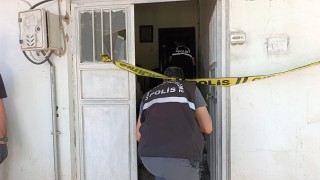 Polis memuru kaldığı evde ölü bulundu
