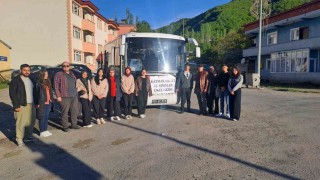 Posof Kaymakamlığından öğrencilere büyük moral: Rize gezisi düzenlendi