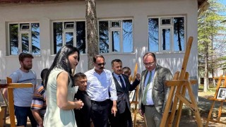 Resim sergisi büyük ilgi gördü