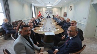 Roman toplumunun beklenti ve talepleri Bakanlıkta ele alındı
