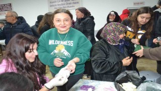 Sağlık öğrencilerden kırsalda vatandaşlara ilk yardım etkinliği