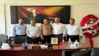 Sağlık-Sen: Sağlık çalışanları insan hayatını öncelerken yoğun iş temposuyla da mesleğinden bezdiriliyor